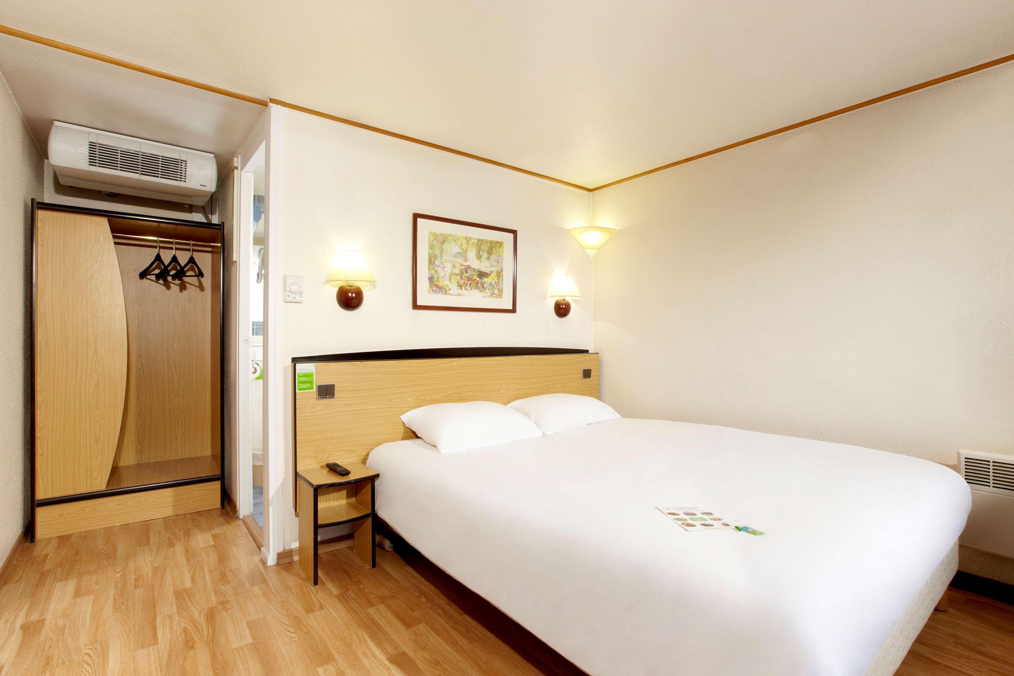 Campanile Metz Sud Jouy-Aux-Arches A31 Carrefour De L'Europe Hotel Екстериор снимка